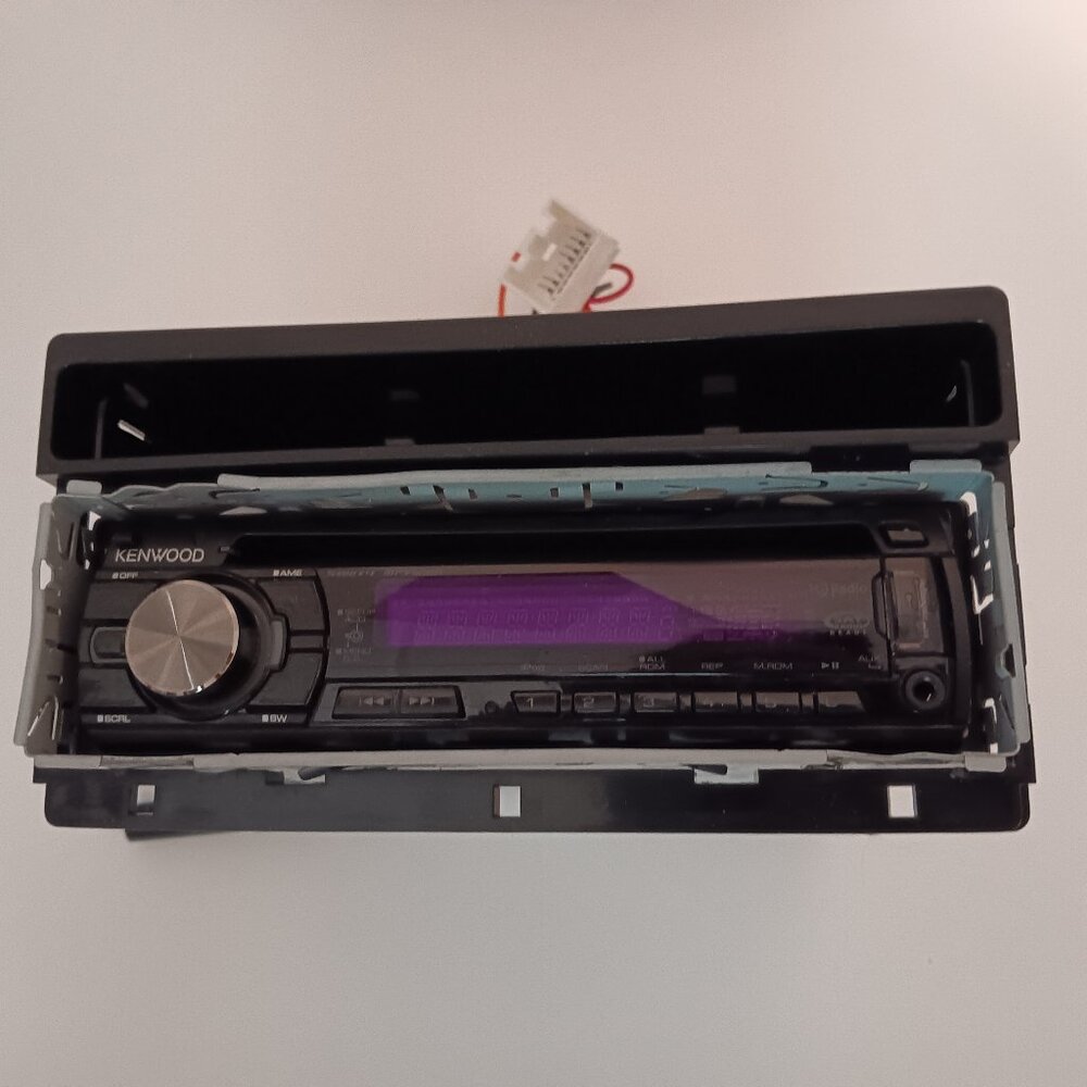 Kenwood Car Stero